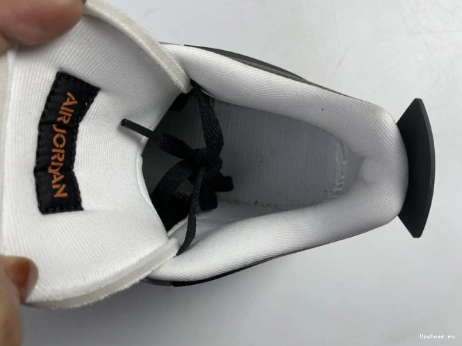 Starfish 4 Air (W) Jordan CW7183-100 Retro 0711